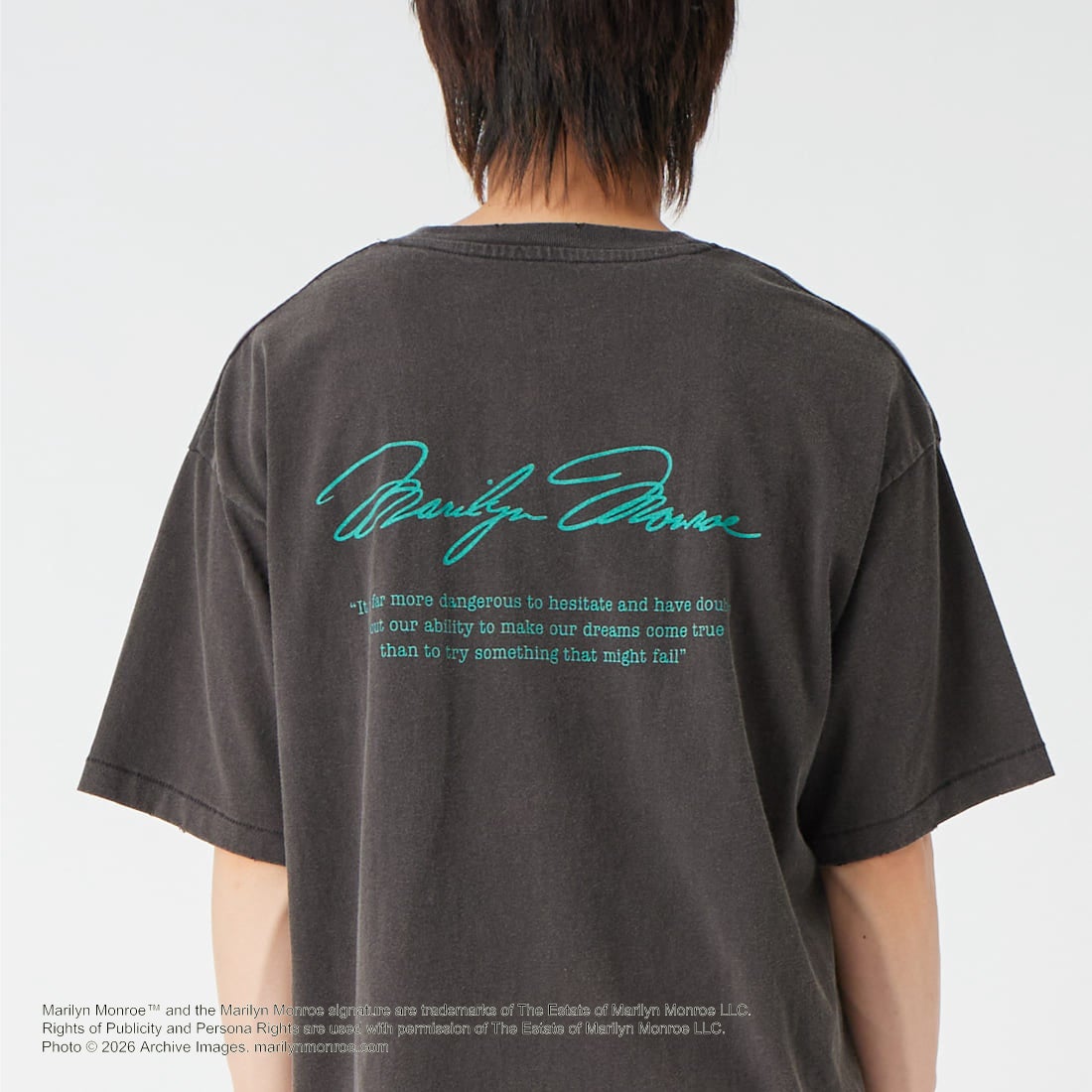 Jeans Factory Clothes [ジーンズファクトリークローズ] MARILYN MONROE / 100TH ANNIVERSARY Tシャツ [JFC-262-039] BLACK &&モデル身長：177cm 着用サイズ：L&&