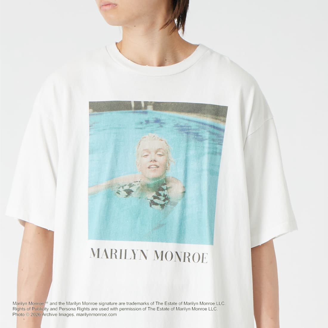 Jeans Factory Clothes [ジーンズファクトリークローズ] MARILYN MONROE / 100TH ANNIVERSARY Tシャツ [JFC-262-040] WHITE &&モデル身長：177cm 着用サイズ：L&&
