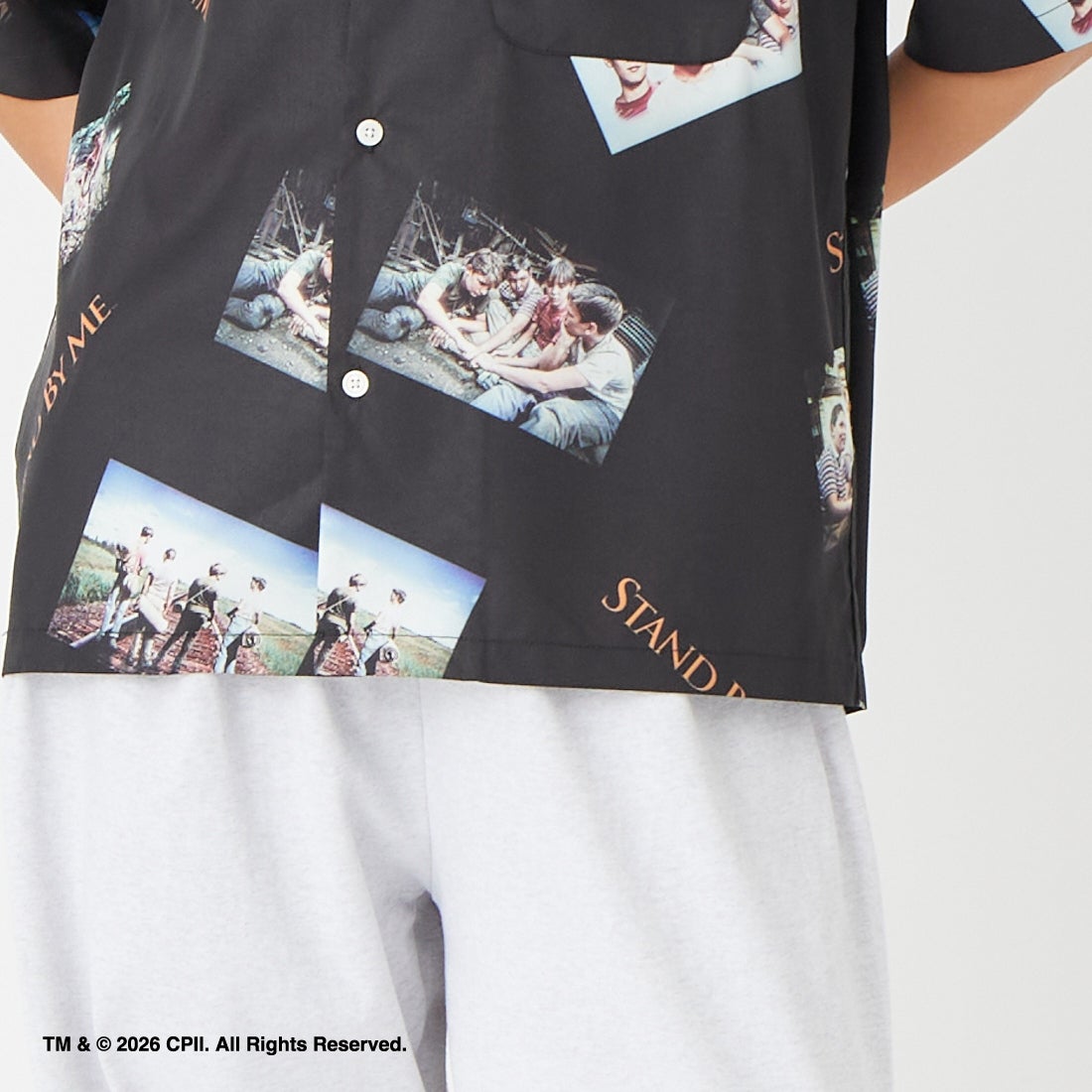 Jeans Factory Clothes [ジーンズファクトリークローズ] STAND BY ME / 40TH ANNIVERSARYハワイアンシャツ [JFC-262-038] BLACK &&モデル身長：162cm 着用サイズ：S&&