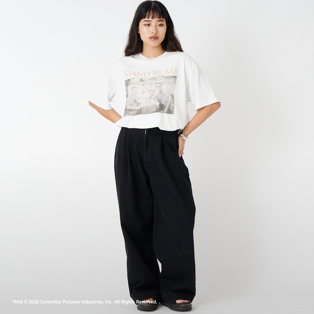 Jeans Factory Clothes [ジーンズファクトリークローズ] STAND BY ME / 40TH ANNIVERSARY Tシャツ [JFC-262-036] WHITE &&モデル身長：162cm 着用サイズ：S&&