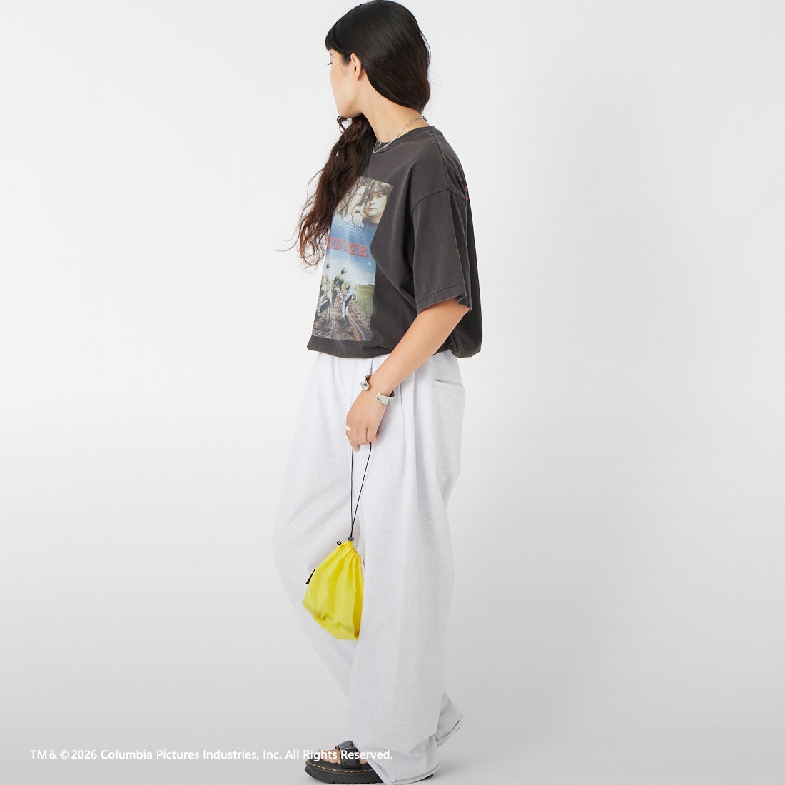 Jeans Factory Clothes [ジーンズファクトリークローズ] STAND BY ME / 40TH ANNIVERSARY Tシャツ [JFC-262-037] BLACK &&モデル身長：162cm 着用サイズ：S&&