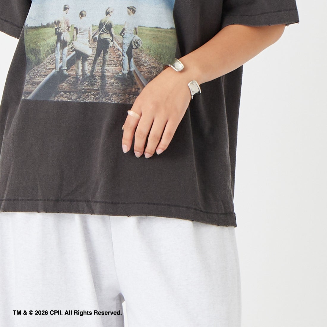 Jeans Factory Clothes [ジーンズファクトリークローズ] STAND BY ME / 40TH ANNIVERSARY Tシャツ [JFC-262-037] BLACK &&モデル身長：162cm 着用サイズ：S&&