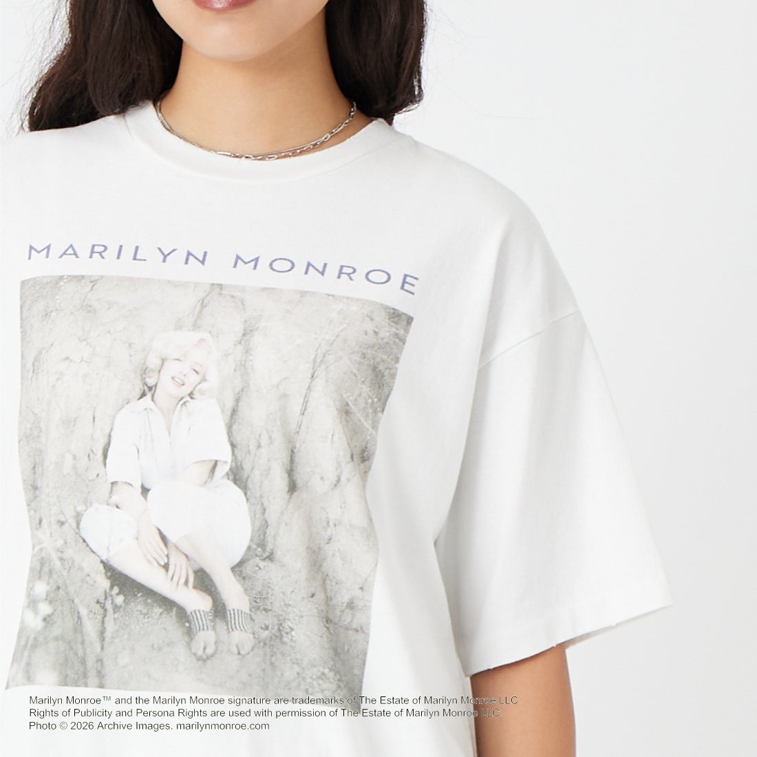 Jeans Factory Clothes [ジーンズファクトリークローズ] MARILYN MONROE / 100TH ANNIVERSARY Tシャツ [JFC-262-039] WHITE &&モデル身長：162cm 着用サイズ：S&&