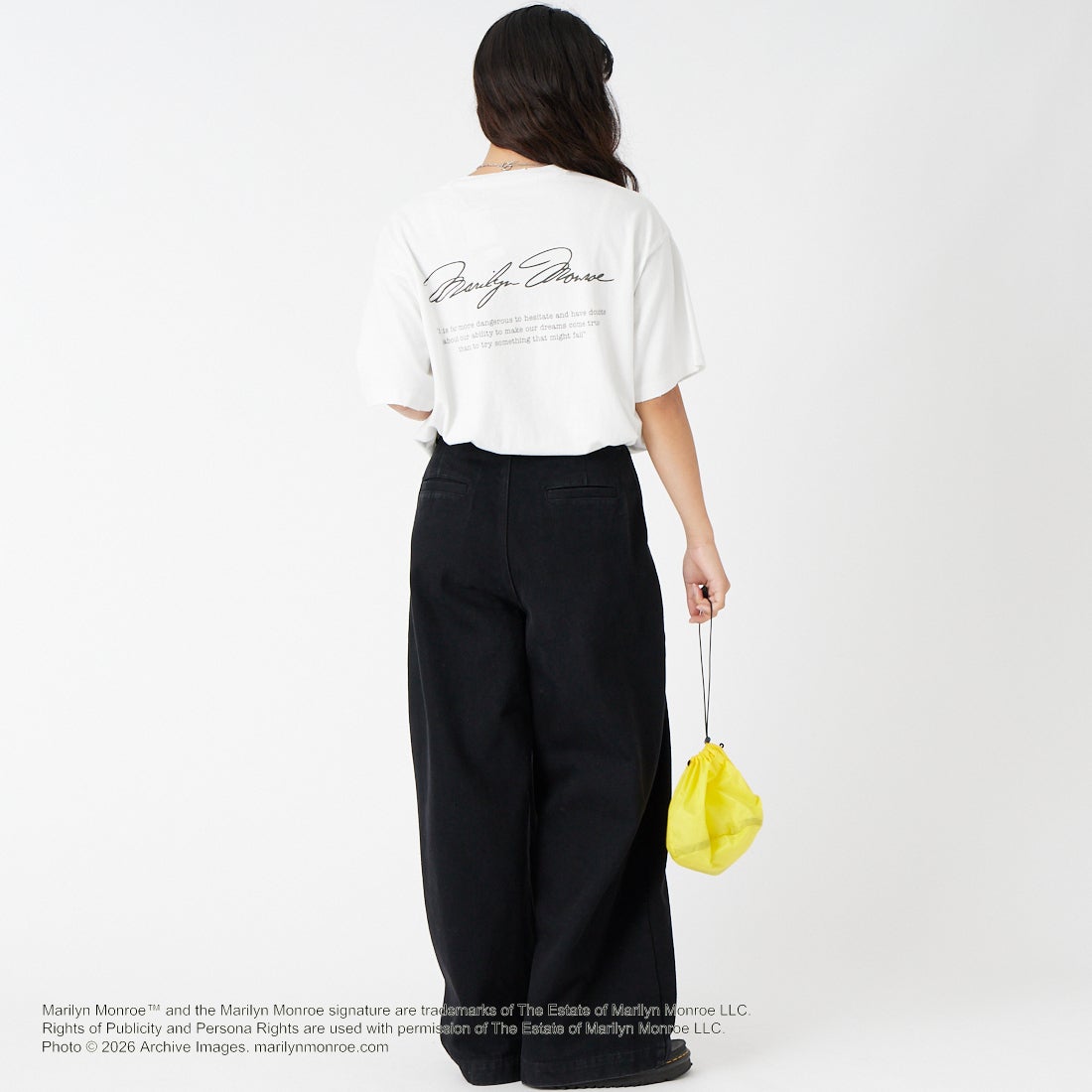 Jeans Factory Clothes [ジーンズファクトリークローズ] MARILYN MONROE / 100TH ANNIVERSARY Tシャツ [JFC-262-040] WHITE &&モデル身長：162cm 着用サイズ：S&&