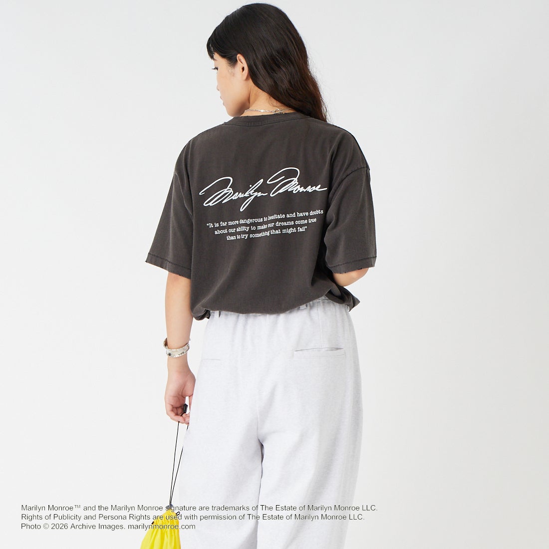 Jeans Factory Clothes [ジーンズファクトリークローズ] MARILYN MONROE / 100TH ANNIVERSARY Tシャツ [JFC-262-040] BLACK &&モデル身長：162cm 着用サイズ：S&&