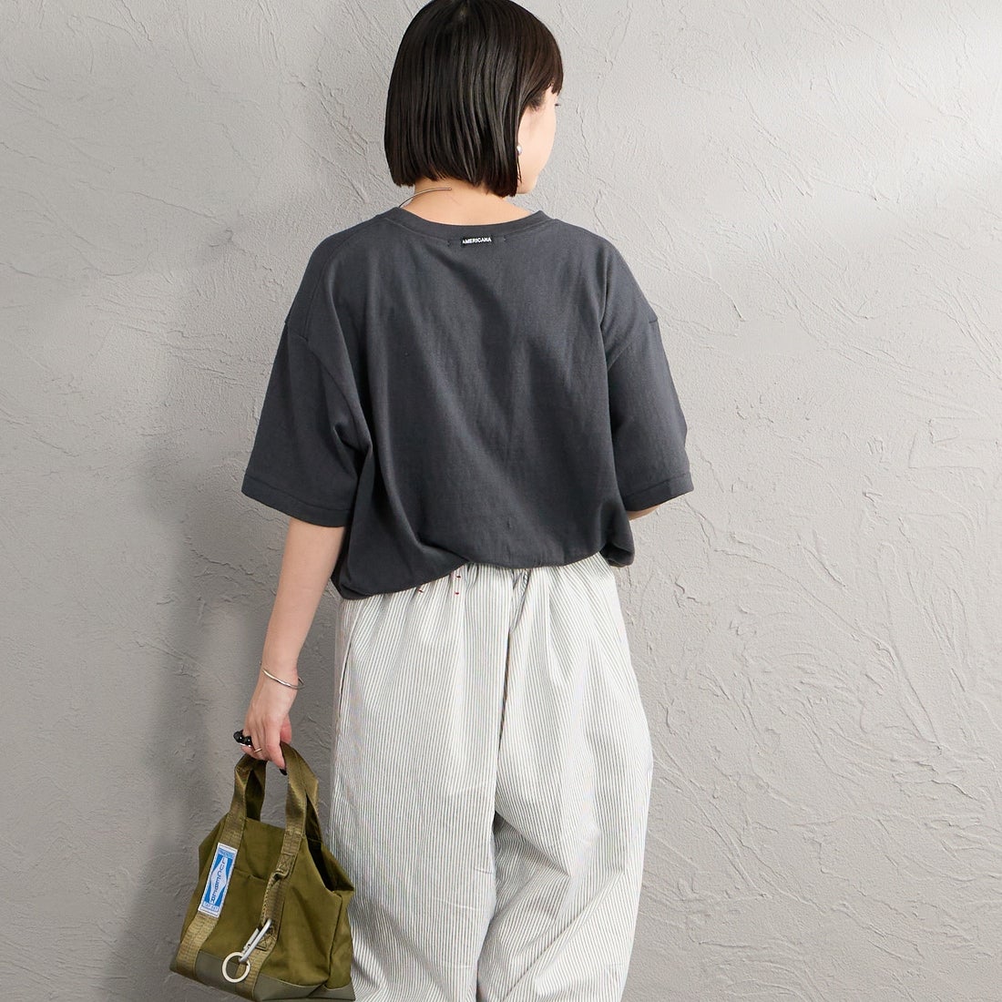 Americana [アメリカーナ] レーシングプリントTシャツ [BRF-848A-3] ｽﾐｸﾛ &&モデル身長：150cm 着用サイズ：ONE SIZE&&