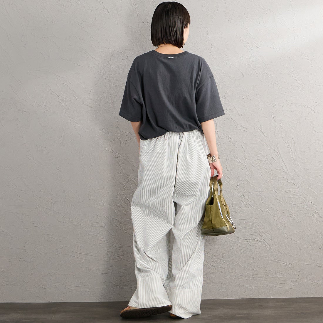 Americana [アメリカーナ] レーシングプリントTシャツ [BRF-848A-3] ｽﾐｸﾛ &&モデル身長：150cm 着用サイズ：ONE SIZE&&