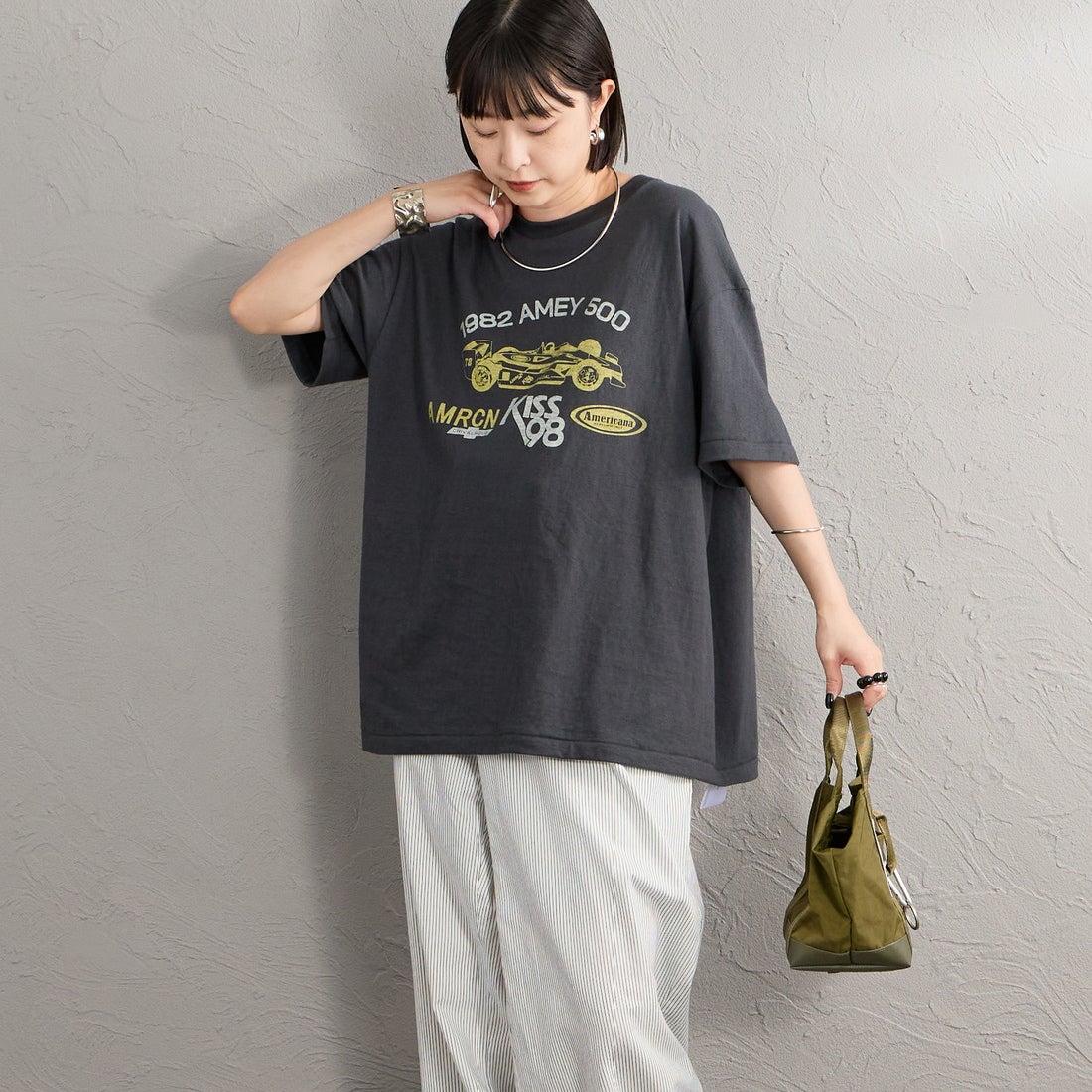Americana [アメリカーナ] レーシングプリントTシャツ [BRF-848A-3] ｽﾐｸﾛ &&モデル身長：150cm 着用サイズ：ONE SIZE&&
