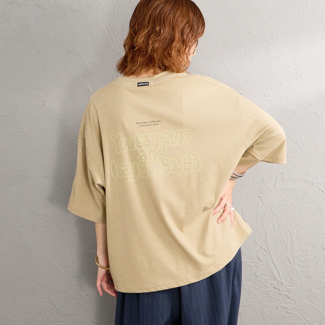 Americana [アメリカーナ] クロップド丈 バックプリントTシャツ [BRF-M