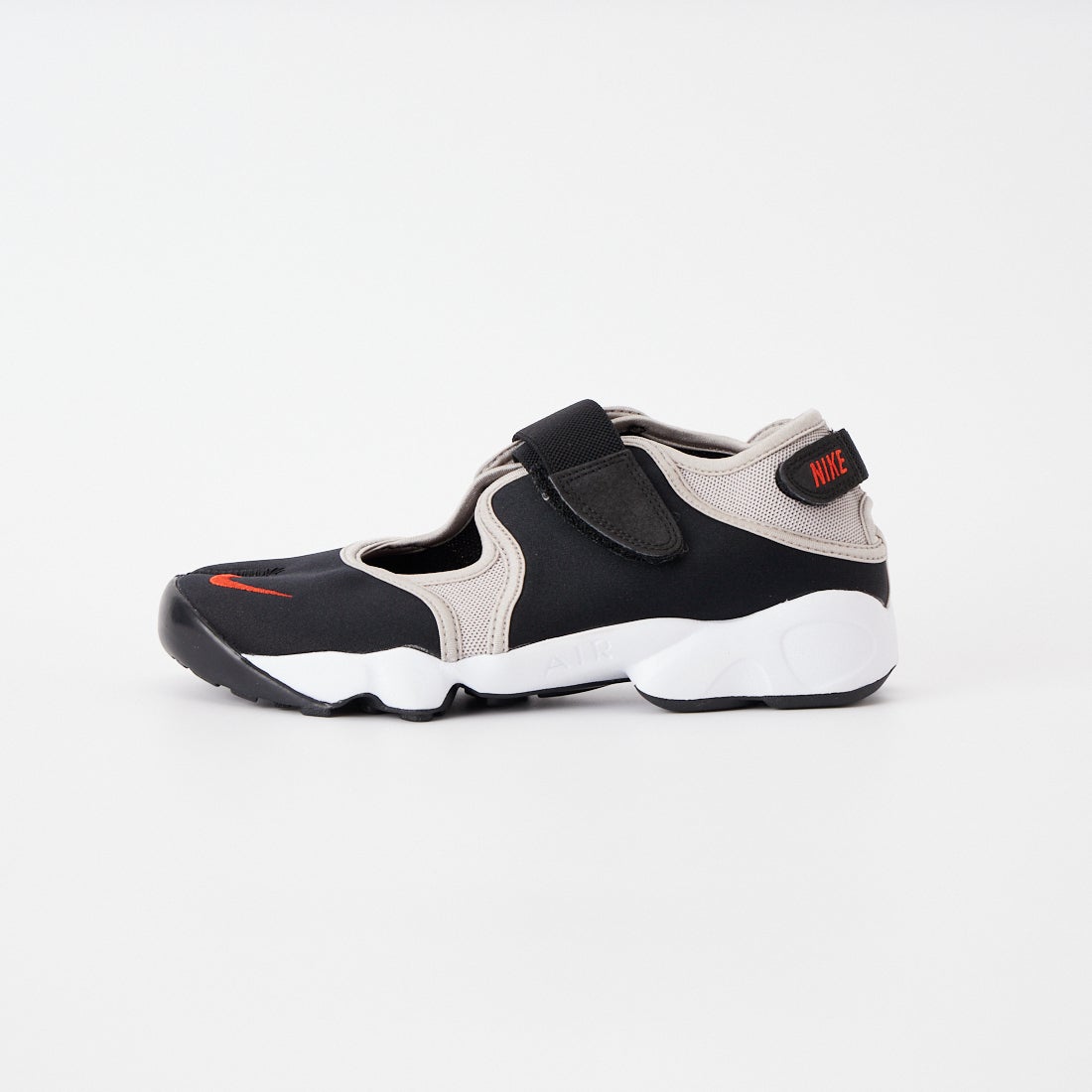 010 BLACK