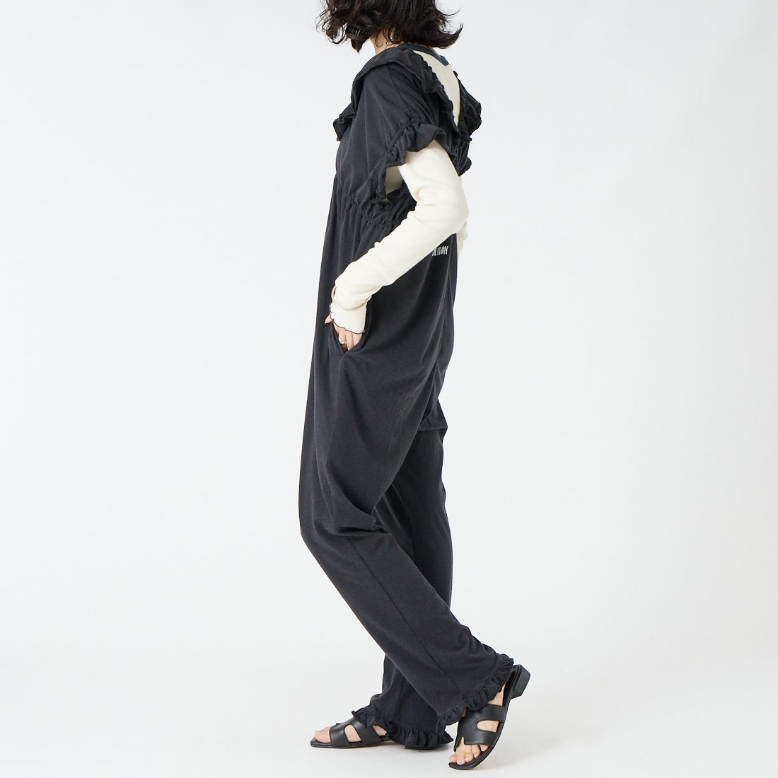 HOLIDAY [ホリデイ] スーパーファイン オールインワン [26101119] BLACK &&モデル身長：162cm 着用サイズ：ONE SIZE&&