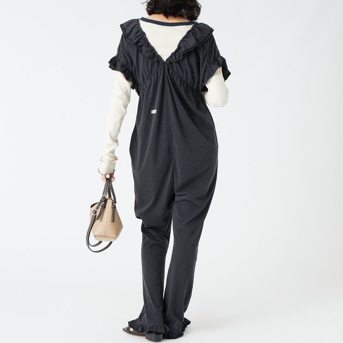 HOLIDAY [ホリデイ] スーパーファイン オールインワン [26101119] BLACK &&モデル身長：162cm 着用サイズ：ONE SIZE&&