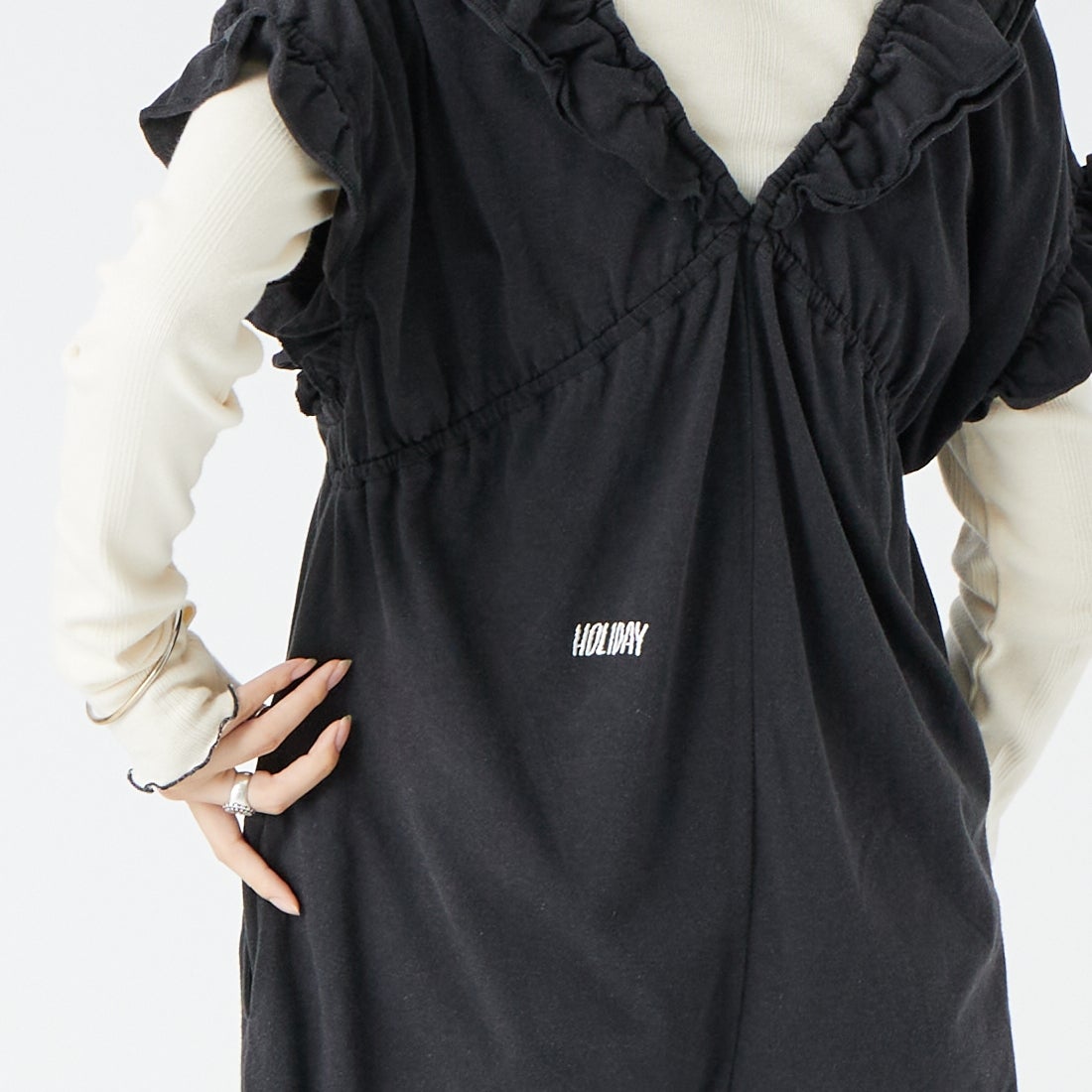 HOLIDAY [ホリデイ] スーパーファイン オールインワン [26101119] BLACK &&モデル身長：162cm 着用サイズ：ONE SIZE&&