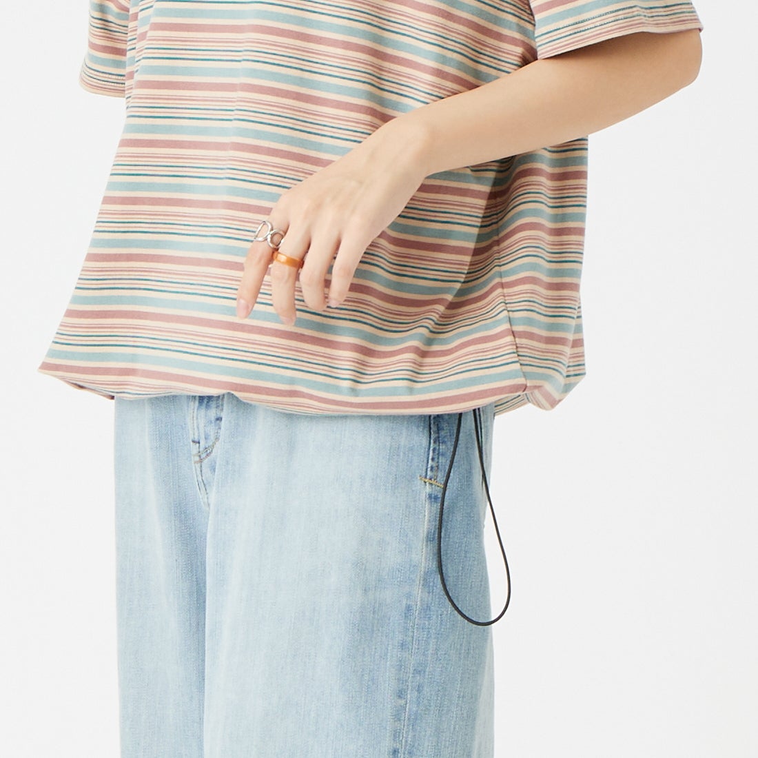 SCREEN STARS [スクリーンスターズ] 別注 マルチボーダードローコードTシャツ [2622-231IN-JF] BEIGE &&モデル身長：162cm 着用サイズ：F&&