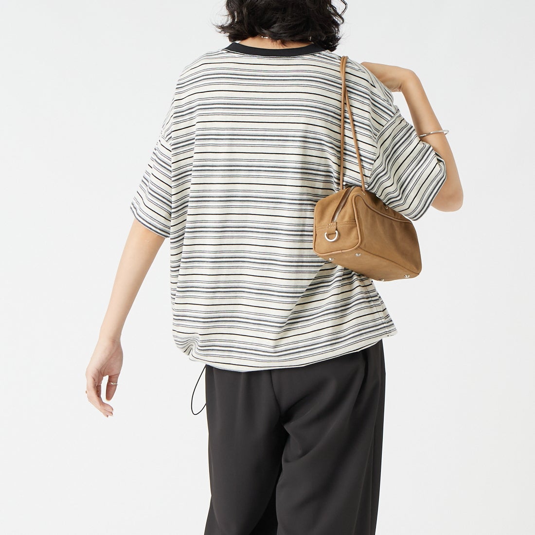 SCREEN STARS [スクリーンスターズ] 別注 マルチボーダードローコードTシャツ [2622-231IN-JF] GRAY &&モデル身長：162cm 着用サイズ：F&&