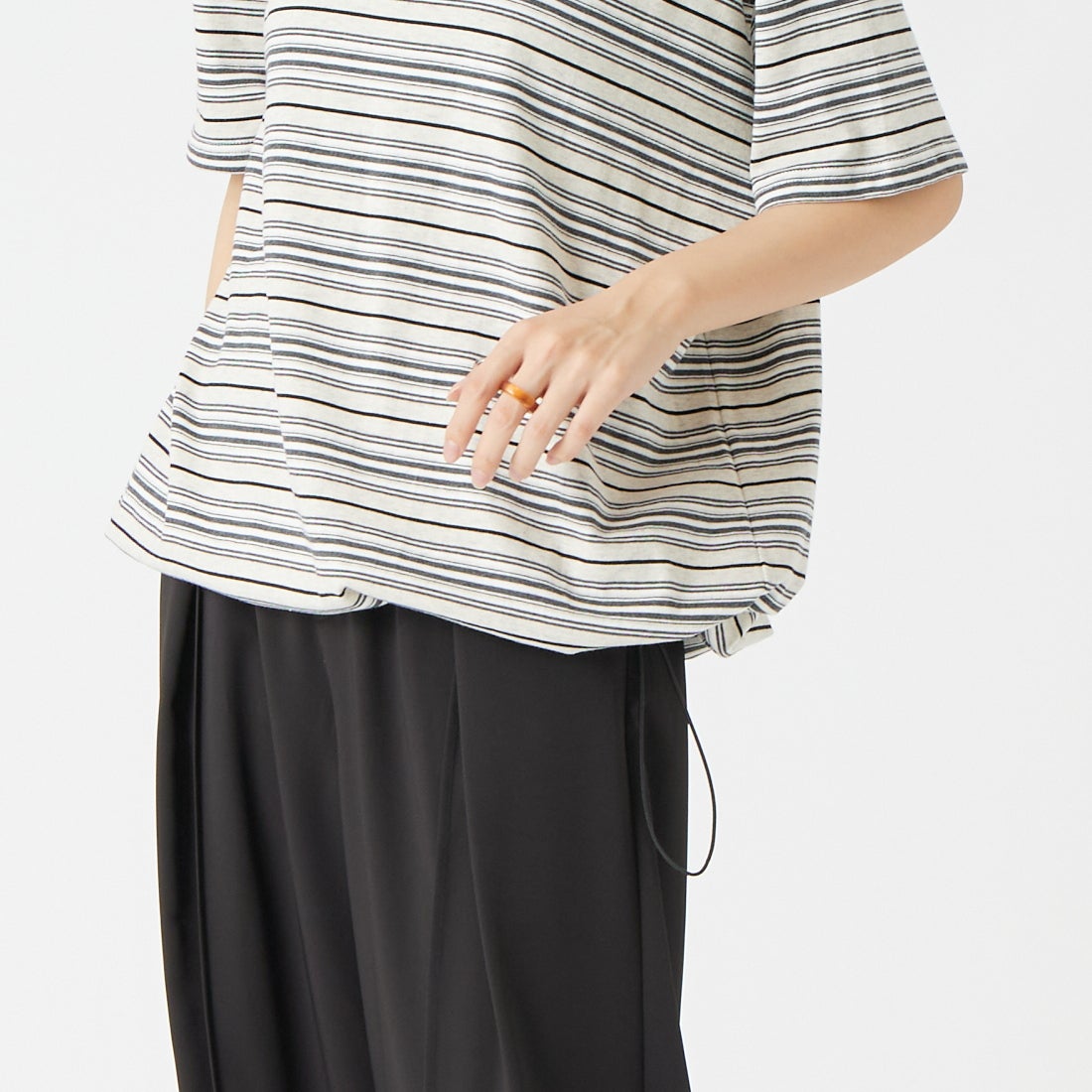 SCREEN STARS [スクリーンスターズ] 別注 マルチボーダードローコードTシャツ [2622-231IN-JF] GRAY &&モデル身長：162cm 着用サイズ：F&&