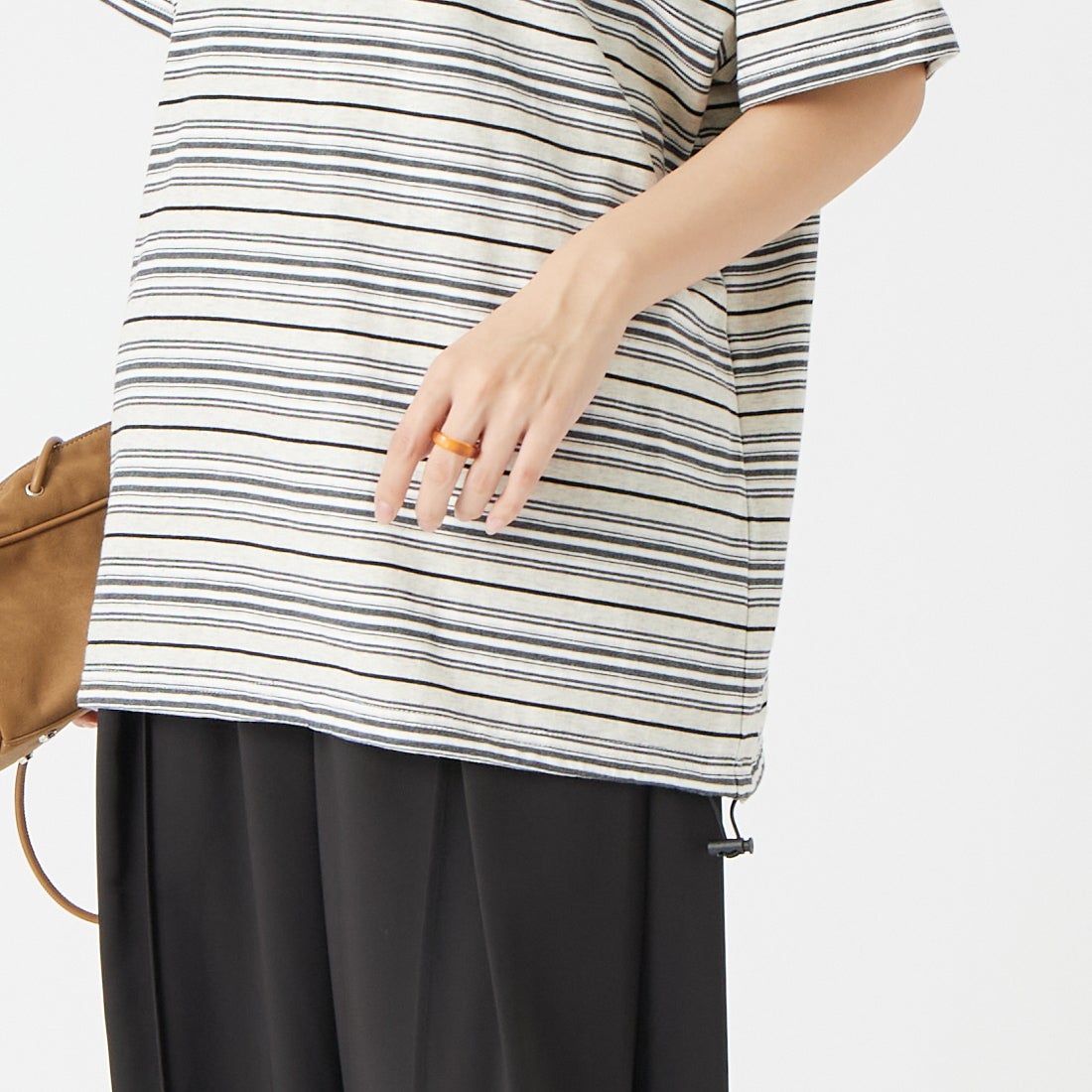 SCREEN STARS [スクリーンスターズ] 別注 マルチボーダードローコードTシャツ [2622-231IN-JF] GRAY &&モデル身長：162cm 着用サイズ：F&&