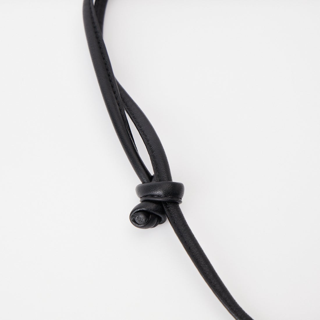 BOGKI [ボグキ] RIPPLE ミニスクエアバッグ [4963250009] 01 BLACK