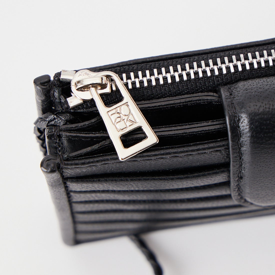 BOGKI [ボグキ] RIPPLE ストラップ付きウォレット [4963250003] 01 BLACK