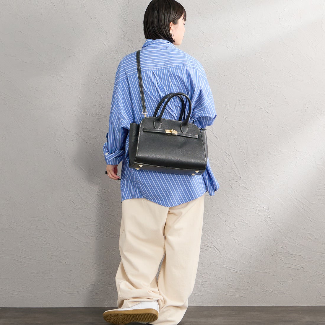 AULENTTI [オウレンティ] 別注 2WAY ベルトデザイン レザートートバッグ [FB-7910-DO-JF] BLACK