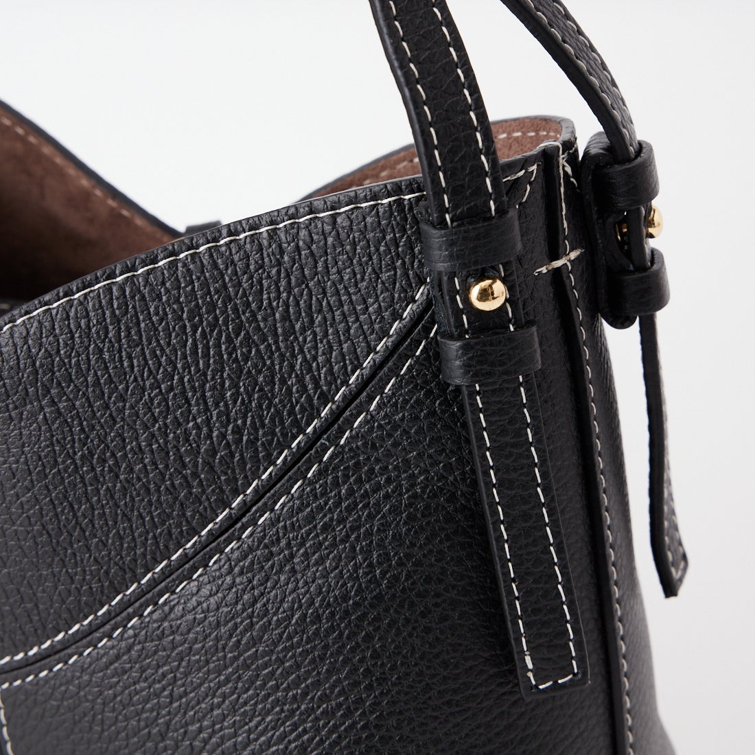 AULENTTI [オウレンティ] 別注 DOLLARO 2WAY レザーステッチ ショルダーバッグ [AP-368-DOSCDO-JF] BLACK