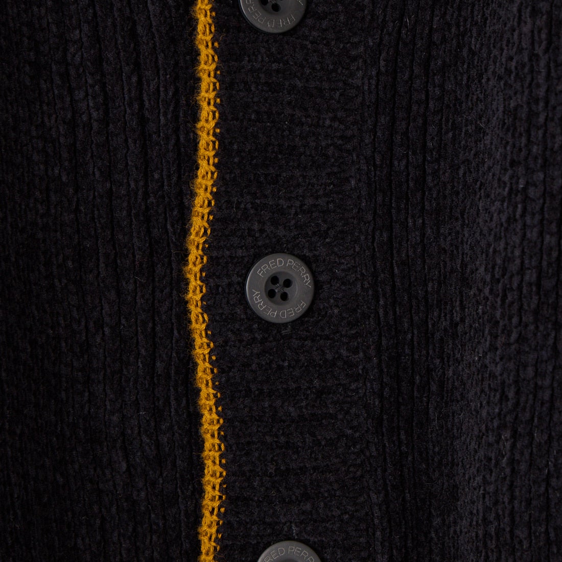 FRED PERRY [フレッドペリー] 別注 ワンポイントロゴ刺繍 Vネックモールニットカーディガン [FPM-26A-006JF] BLACK/DARK