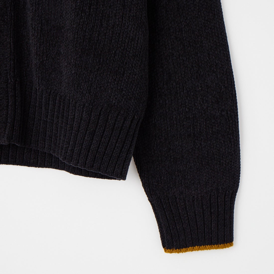 FRED PERRY [フレッドペリー] 別注 ワンポイントロゴ刺繍 Vネックモールニットカーディガン [FPM-26A-006JF] BLACK/DARK