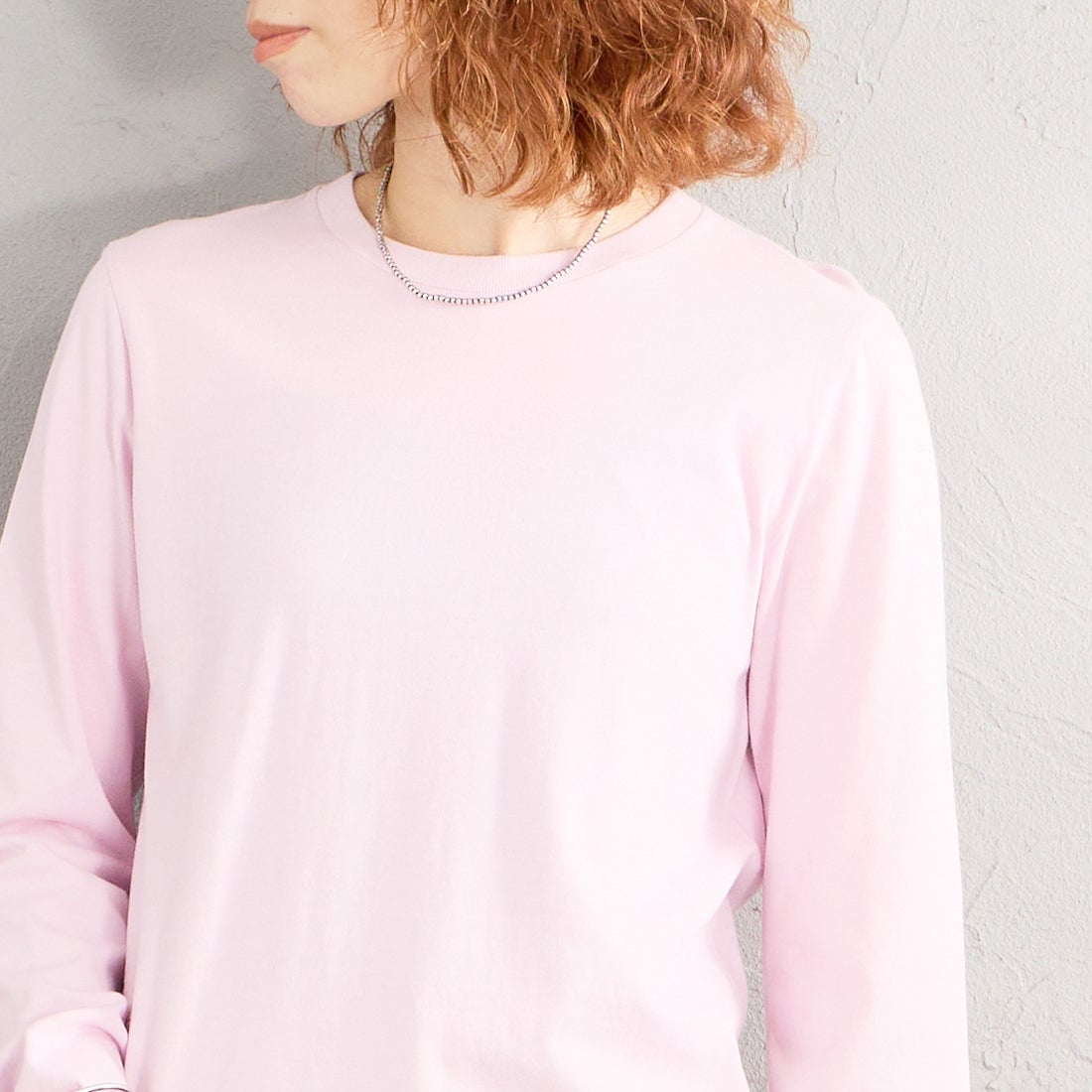Hanes [ヘインズ] 2P FOR HER ジャパンフィットロングスリーブパックTシャツ [HW4-E104] 867 BR/PNK &&モデル身長：158cm 着用サイズ：M&&