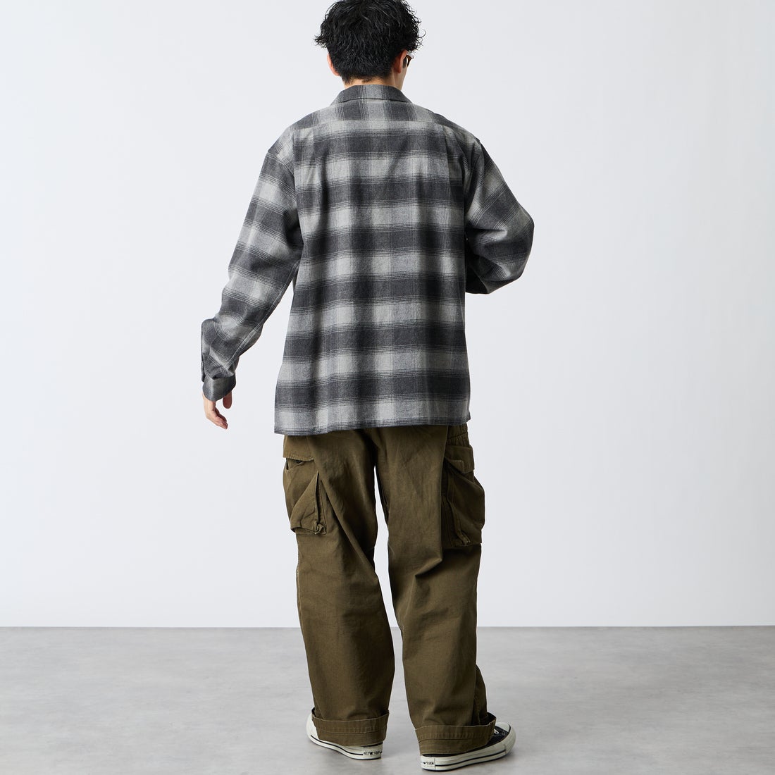 PENDLETON [ペンドルトン] 別注 シングルポケット オンブレチェックシャツ [6475-5215-JF] GRAY/CHARC &&モデル身長：168cm 着用サイズ：L&&