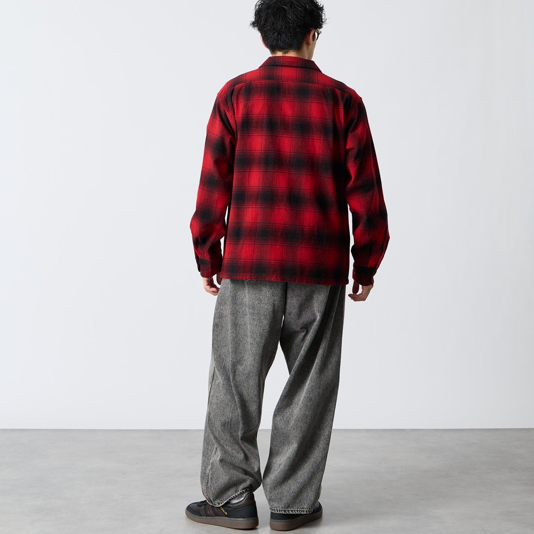 PENDLETON [ペンドルトン] 別注 シングルポケット オンブレチェックシャツ [6475-5215-JF] RED/BLACK &&モデル身長：168cm 着用サイズ：M&&