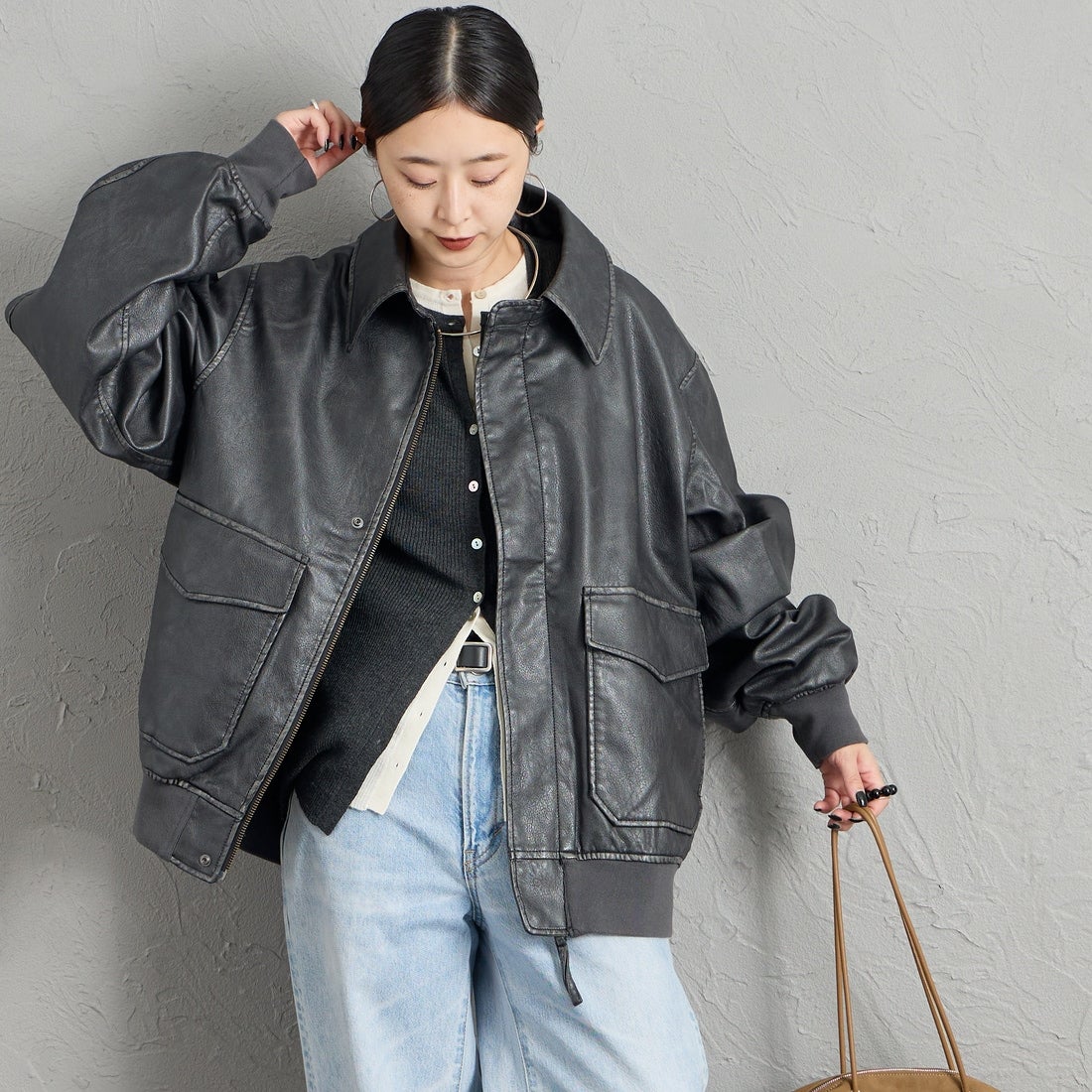 BLACK&&モデル身長：150cm 着用サイズ：S&&