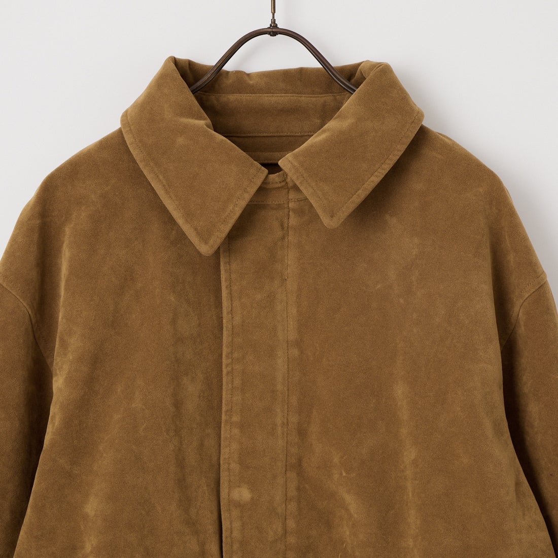 ARMY TWILL SANFORIZED [アーミーツイル サンフォライズド] 別注 ヴィーガンレザー A-2フライトジャケット [AM-2654502-INT-JF] BEG SUEDE
