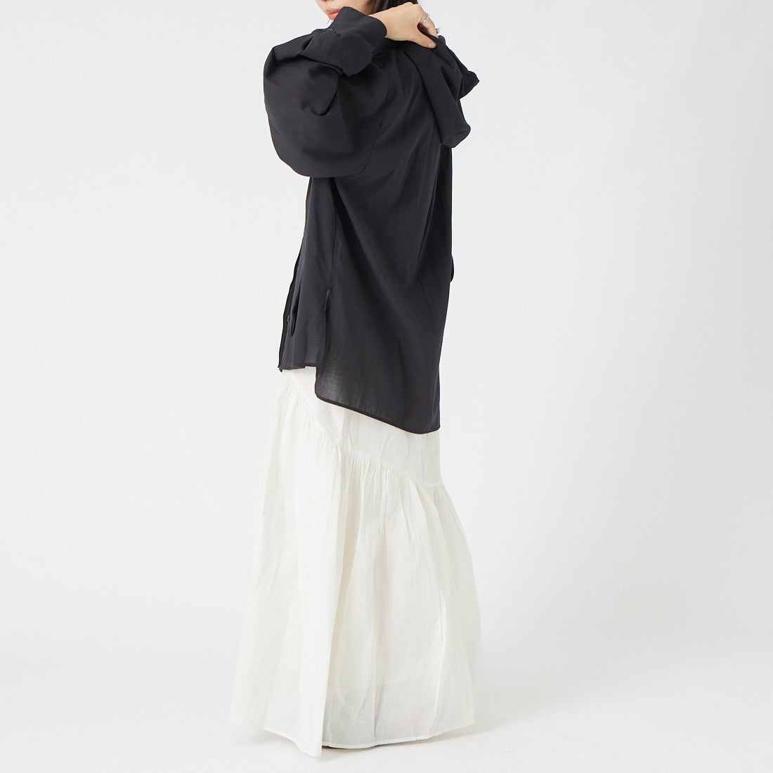CLOCHE [クロシェ] シアーシャツパーカー [65285559] ﾌﾞﾗｯｸ &&モデル身長：162cm 着用サイズ：2&&