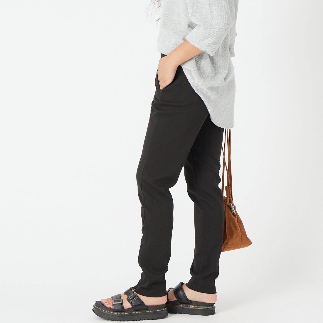 CLOCHE [クロシェ] ジップレギンスパンツ [65286530] ﾌﾞﾗｯｸ &&モデル身長：162cm 着用サイズ：2&&