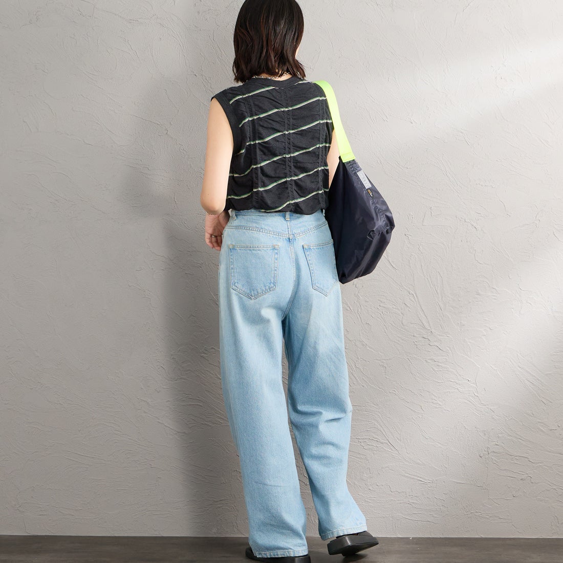 MEYAME [メヤメ] タックジャガードボーダーノースリーブトップス [MEY-2404] BLACK &&モデル身長：160cm 着用サイズ：F&&