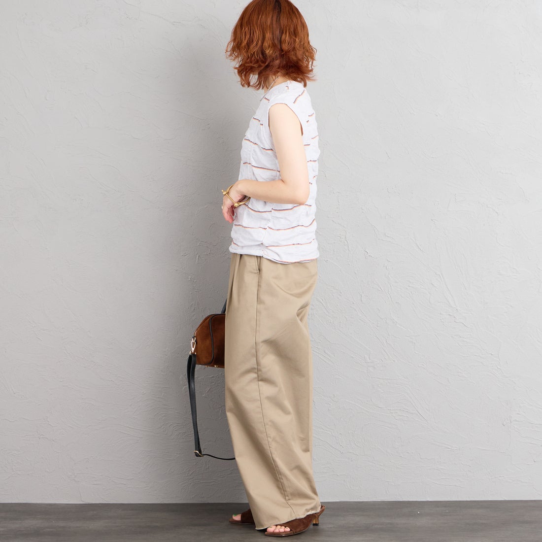 MEYAME [メヤメ] タックジャガードボーダーノースリーブトップス [MEY-2404] H.GREY &&モデル身長：158cm 着用サイズ：F&&