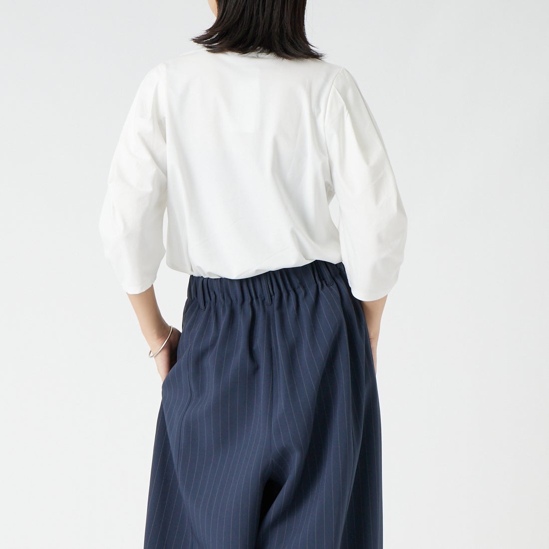 Jf Ready Made [ジェイエフレディメイド] 袖タック7分袖シルケットTシャツ [3204106] 101 ﾎﾜｲﾄ &&モデル身長：162cm 着用サイズ：F&&