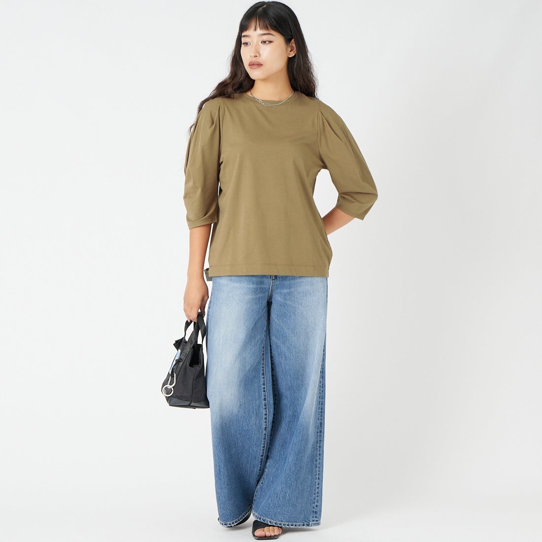 Jf Ready Made [ジェイエフレディメイド] 袖タック7分袖シルケットTシャツ [3204106] 701 ﾌﾞﾗｳﾝ &&モデル身長：162cm 着用サイズ：F&&