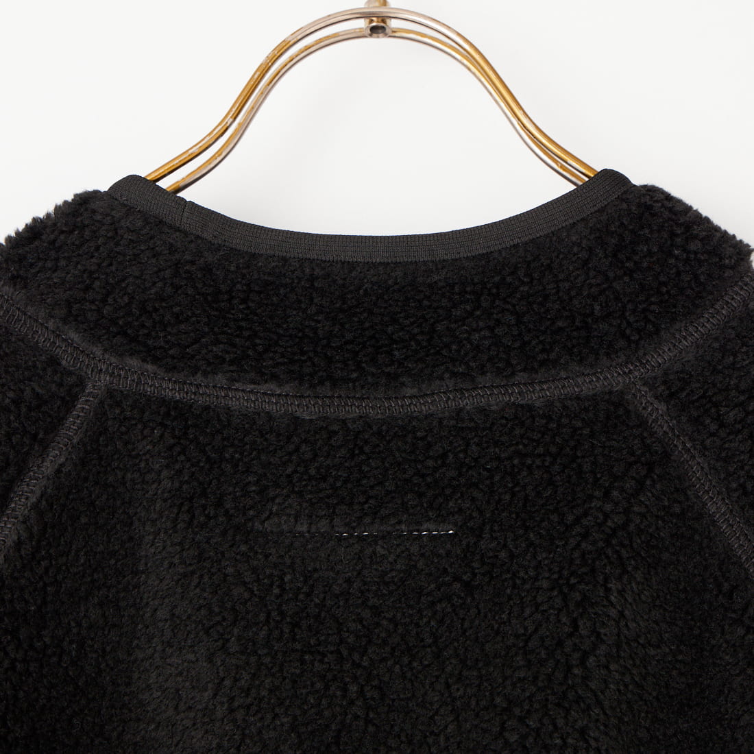 MM6 Maison Margiela [エムエムシックス メゾン マルジェラ] リバーシブルテディ フリーススウェットシャツ [SH0GU0043-M36010] 900 BLACK