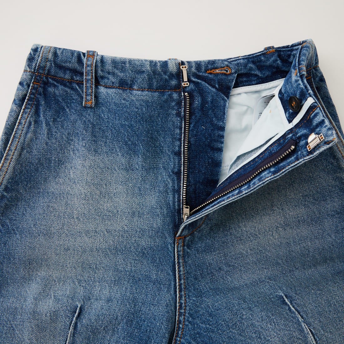 MM6 Maison Margiela [エムエムシックス メゾン マルジェラ] バレルレッグジーンズ [S52KA0567-M30058] 965 BLUE