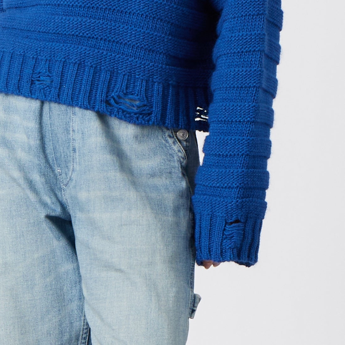MM6 Maison Margiela [エムエムシックス メゾン マルジェラ] ウールセーター [S52HL0031-M13040] 483 BLUE &&モデル身長：162cm 着用サイズ：M&&