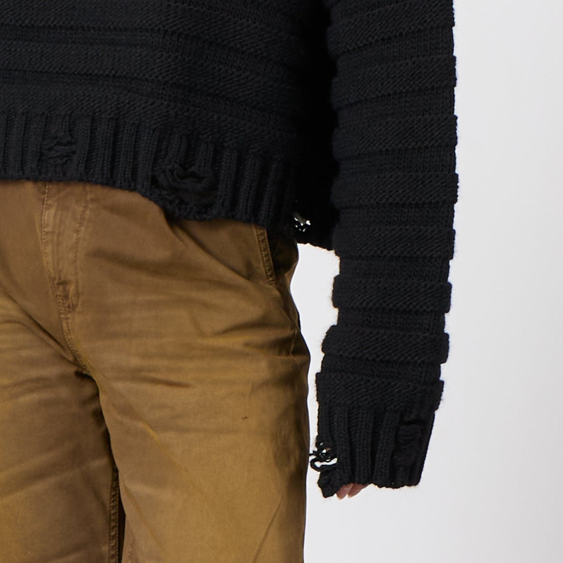 MM6 Maison Margiela [エムエムシックス メゾン マルジェラ] ウールセーター [S52HL0031-M13040] 900 BLACK &&モデル身長：162cm 着用サイズ：M&&