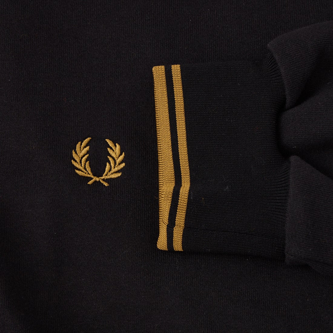 FRED PERRY [フレッドペリー] 別注 フードロゴ刺繍スウェットジップパーカー [FPM-26A-011JF] BLACK/DARK