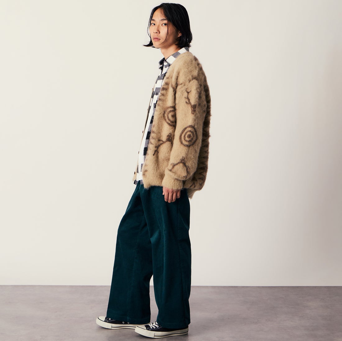 Dickies [ディッキーズ] 別注 コーデュロイグランパパンツ [263M401IN01-JF] D.GREEN &&モデル身長：175cm 着用サイズ：L&&