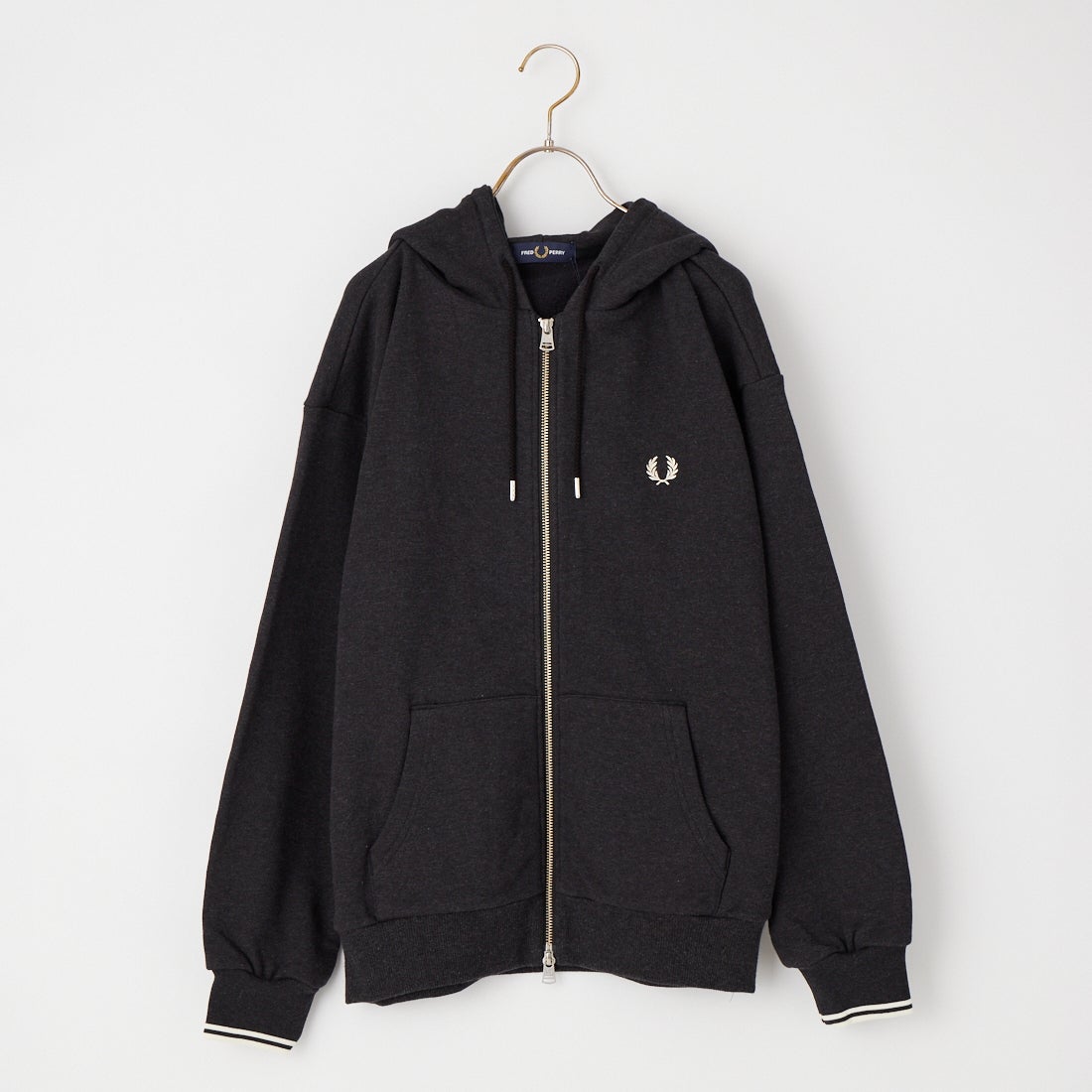 FRED PERRY [フレッドペリー] 別注 フードロゴ刺繍スウェットジップパーカー [FPM-26A-011JF] CHARCOAL M