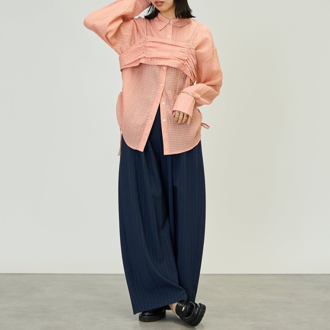 nenom [ネノム] マルチWAY ビスチェセットシャツブラウス [NE26322026] 41 PINK &&モデル身長：162cm 着用サイズ：F&&