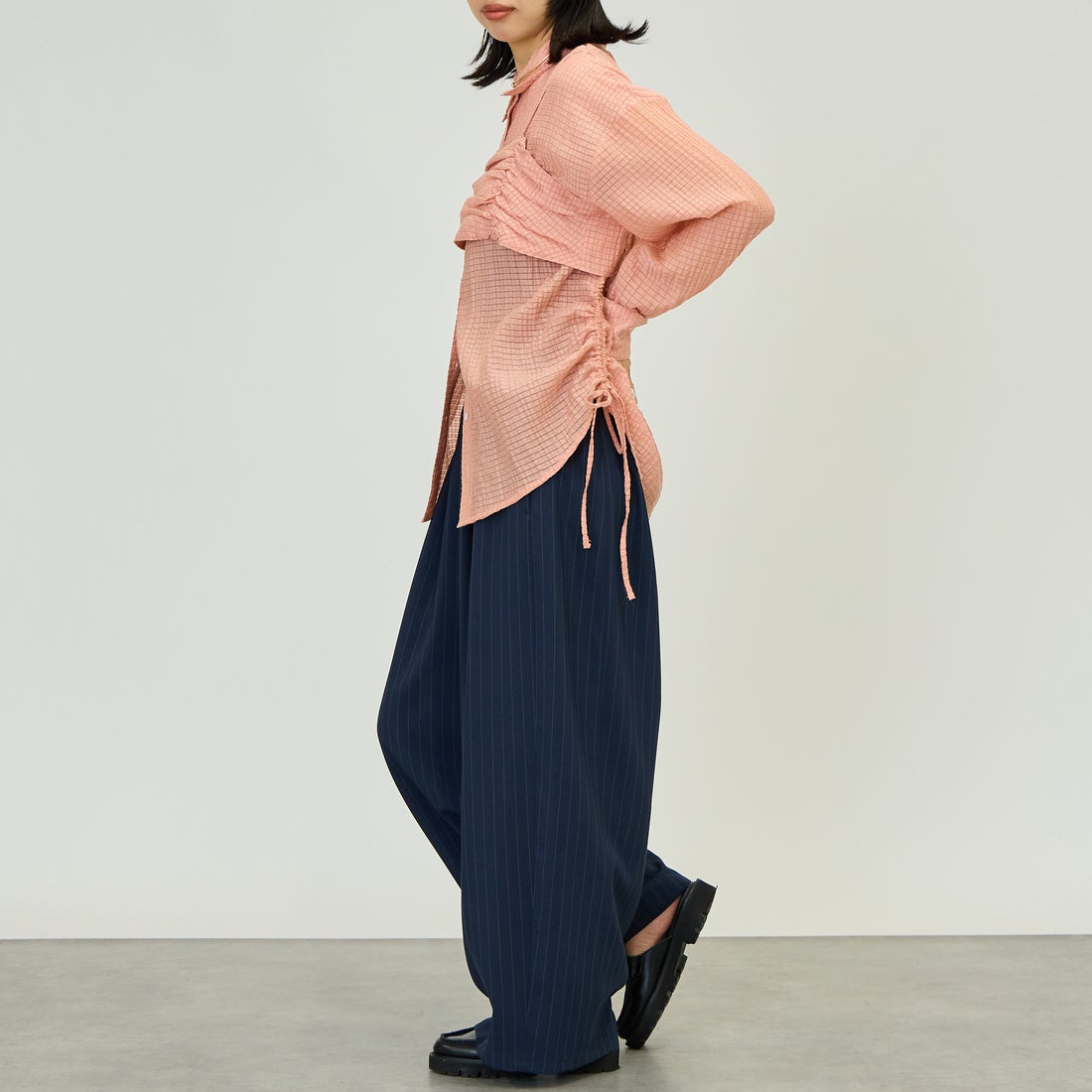 nenom [ネノム] マルチWAY ビスチェセットシャツブラウス [NE26322026] 41 PINK &&モデル身長：162cm 着用サイズ：F&&