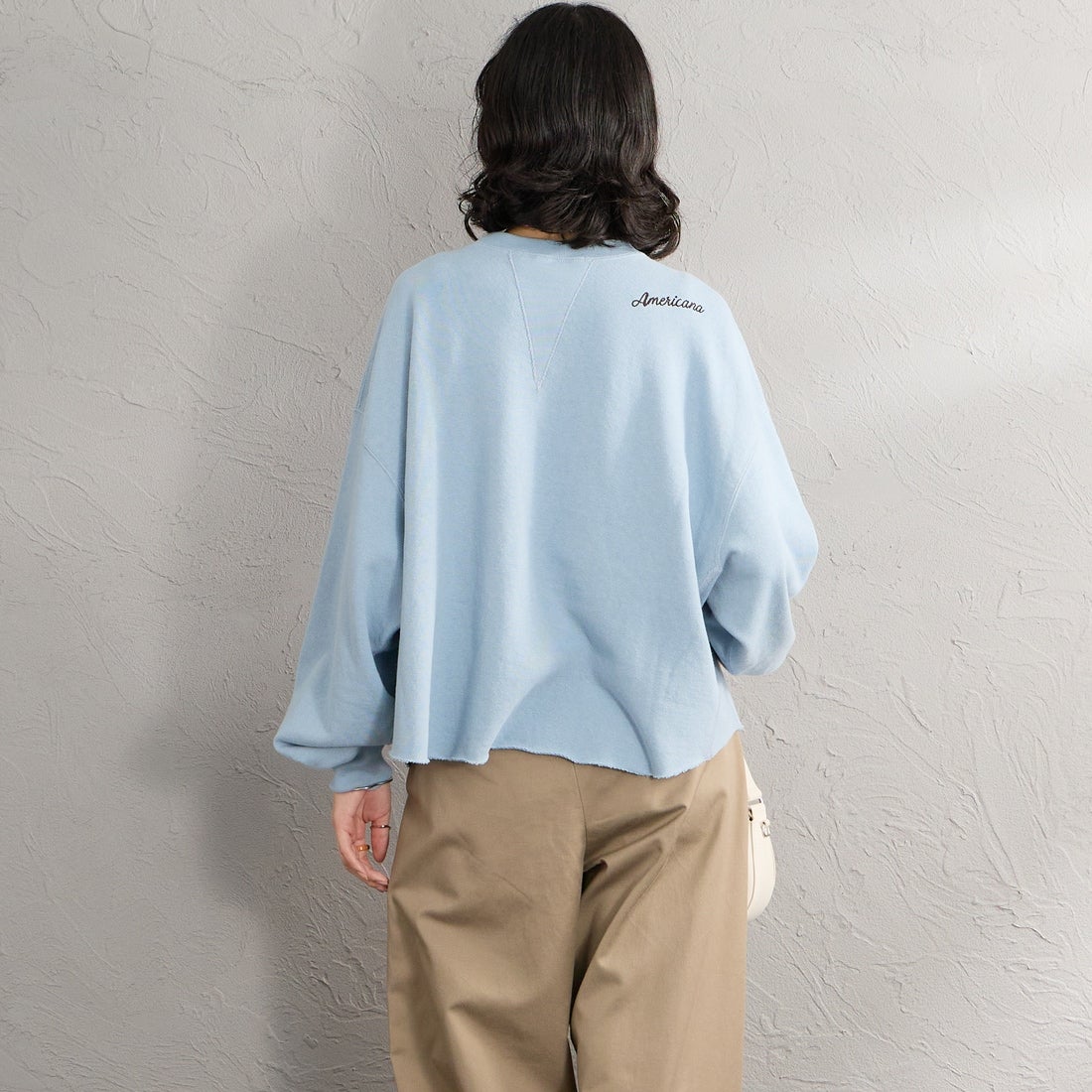 Americana × JEANS FACTORY [アメリカーナ × ジーンズファクトリー] 別注 AC ワッペン カットオフスウェット [ASO-899-2-JF] ﾌﾞﾙｰｸﾞﾚｰ &&モデル身長：162cm 着用サイズ：ONE SIZE&&