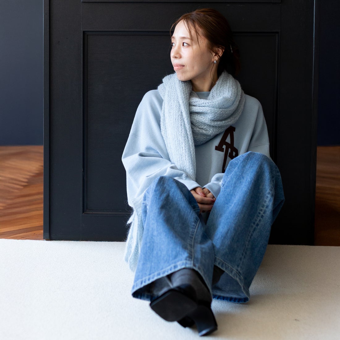 Americana × JEANS FACTORY [アメリカーナ × ジーンズファクトリー] 別注 AC ワッペン カットオフスウェット [ASO-899-2-JF] ﾌﾞﾙｰｸﾞﾚｰ &&モデル身長：162cm 着用サイズ：ONE SIZE&&