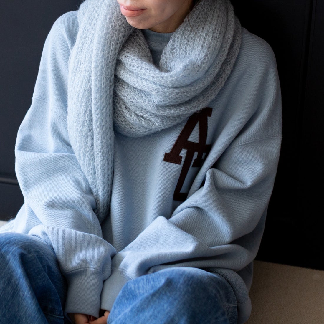 Americana × JEANS FACTORY [アメリカーナ × ジーンズファクトリー] 別注 AC ワッペン カットオフスウェット [ASO-899-2-JF] ﾌﾞﾙｰｸﾞﾚｰ &&モデル身長：162cm 着用サイズ：ONE SIZE&&